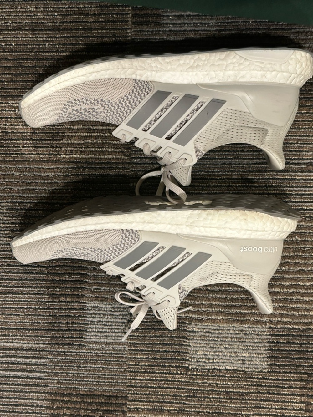Adidas Men's Ultraboost 1.0 Running Shoes Gray Mens Size 11 - Picture 8 of 10